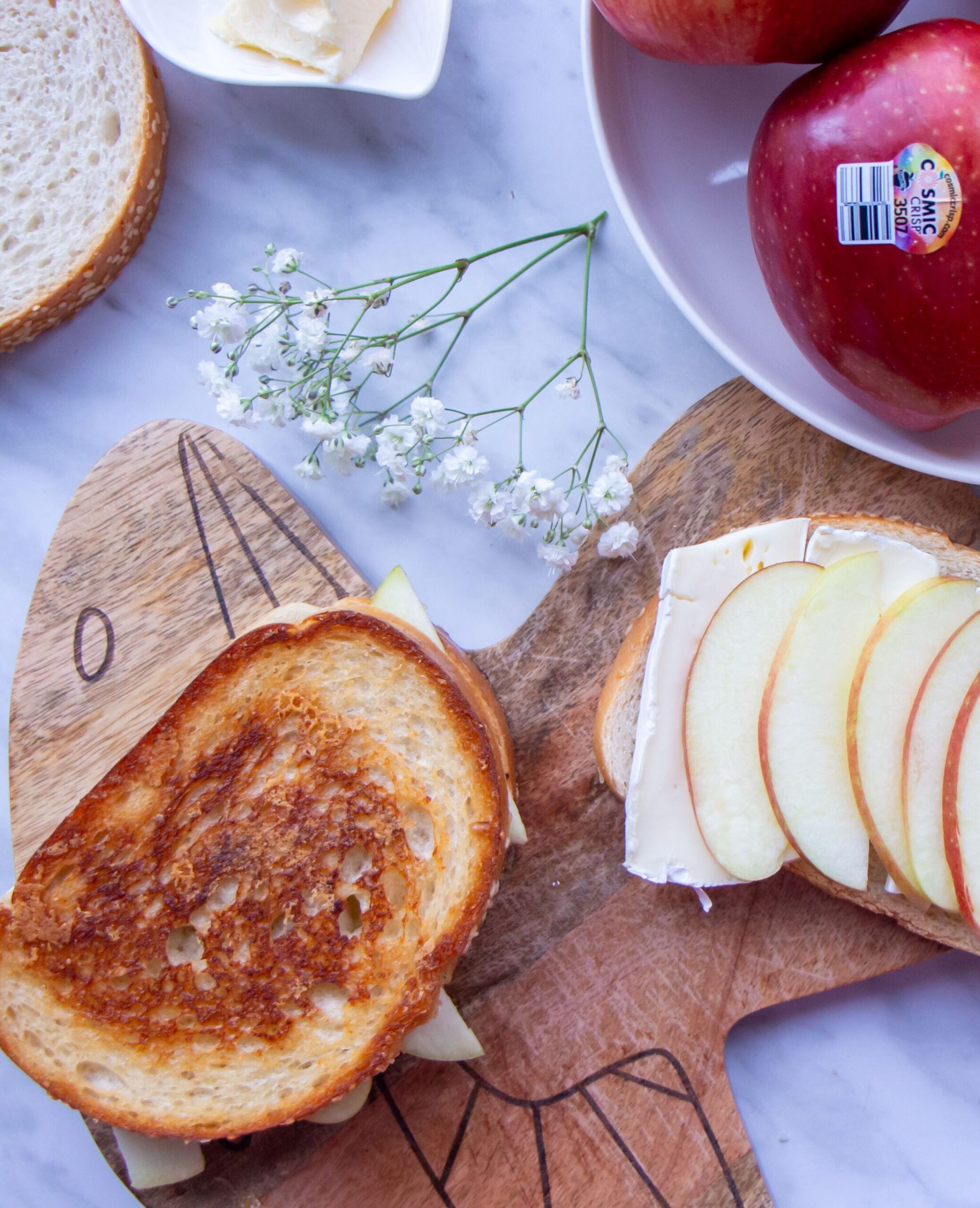 Apple and Brie Grilled Cheese - Washington Apples